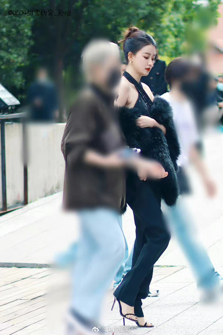 孙怡 ​​​