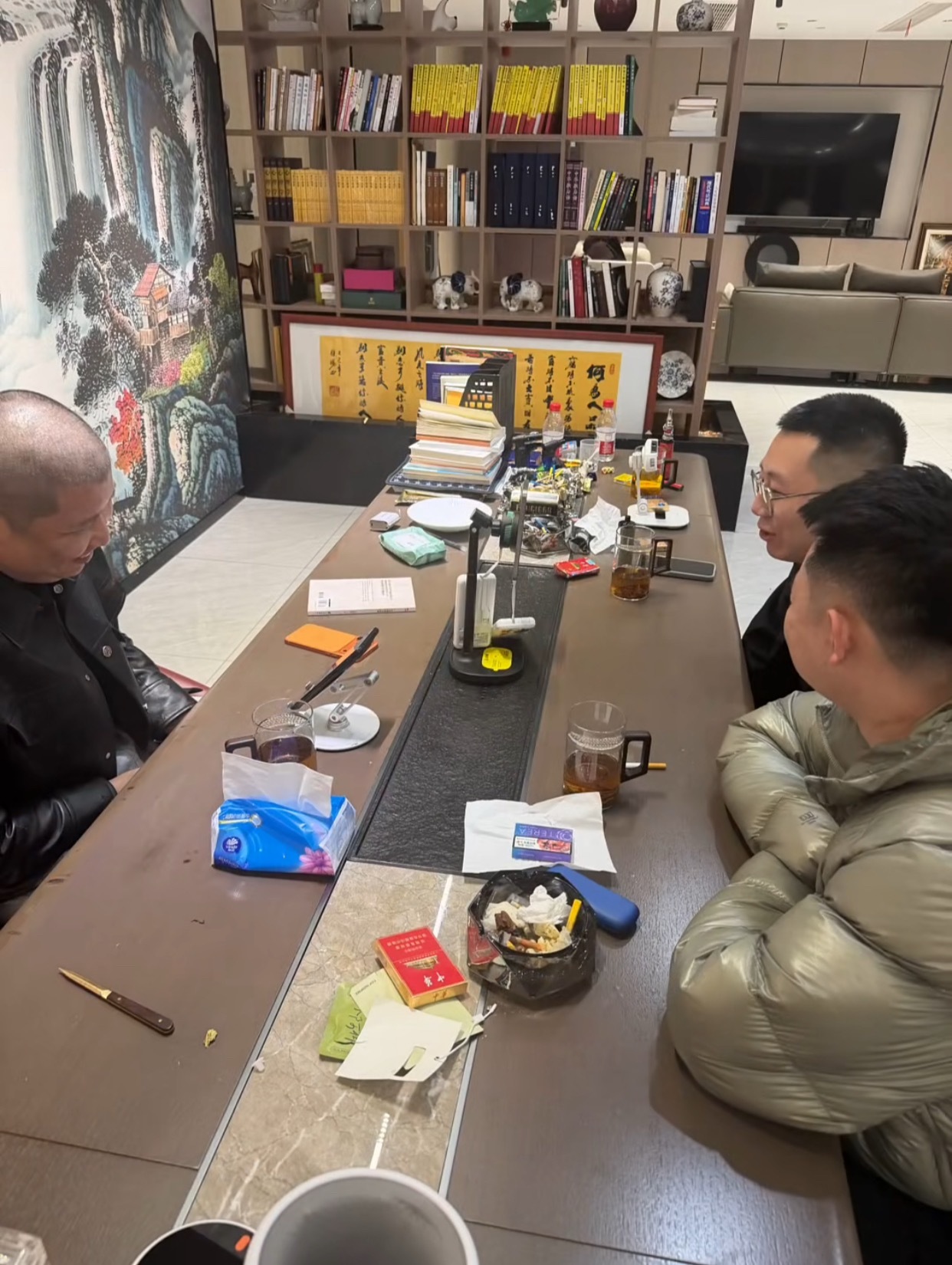 现在的二驴笃志好学，韬光养晦。 