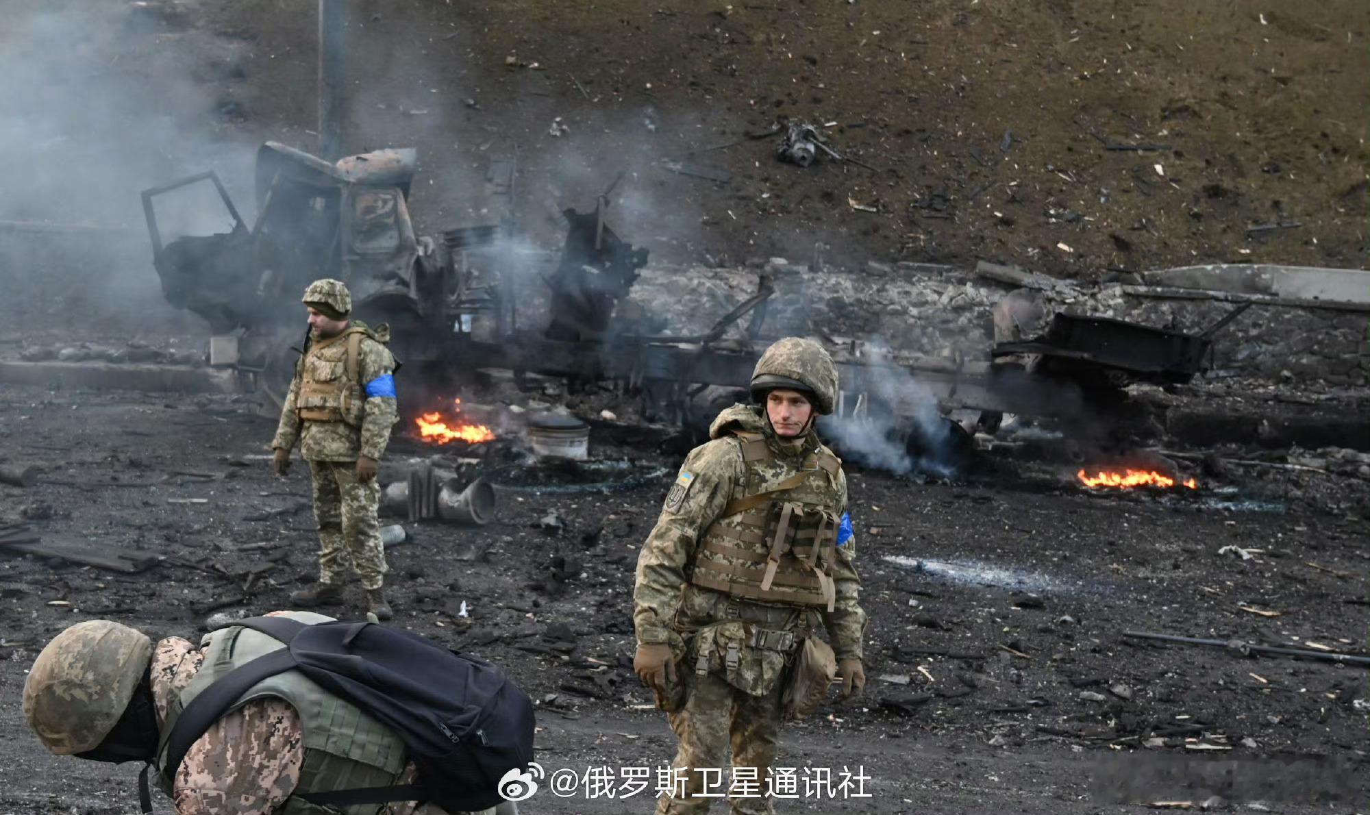 【俄国防部：乌军一天在特别军事行动中损失约1585名军人】根据战报，俄军“中部”