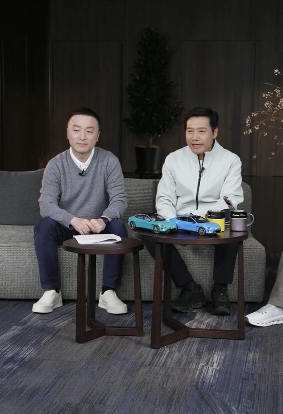 ​​​​

汽车圈最热门的汽车品牌TOP3——小米
手机圈最热门的手机品牌TOP