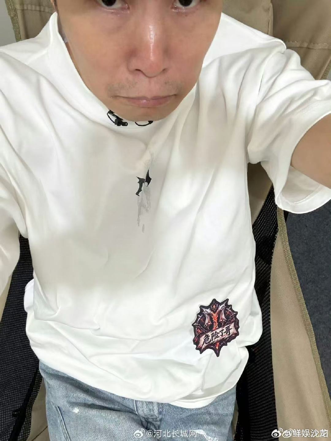 小沈阳回应二公小考倒数第一小沈阳开学第一天就没考好 小沈阳部落小考遇挫，可团队没