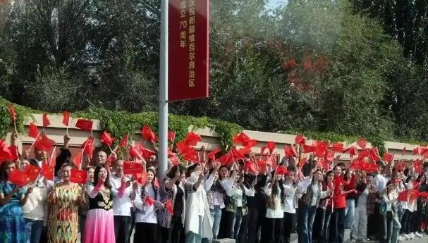 对顽固不化的台独首要分裂分子，可不可以尝试斩首行动。

过去这些年，台海局势的温