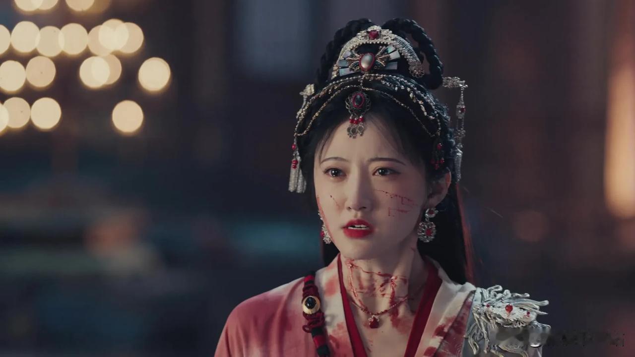 头条的活动为什么这么多？！
刚结束两个，又回来两个。
就像——
为什么现在出古装
