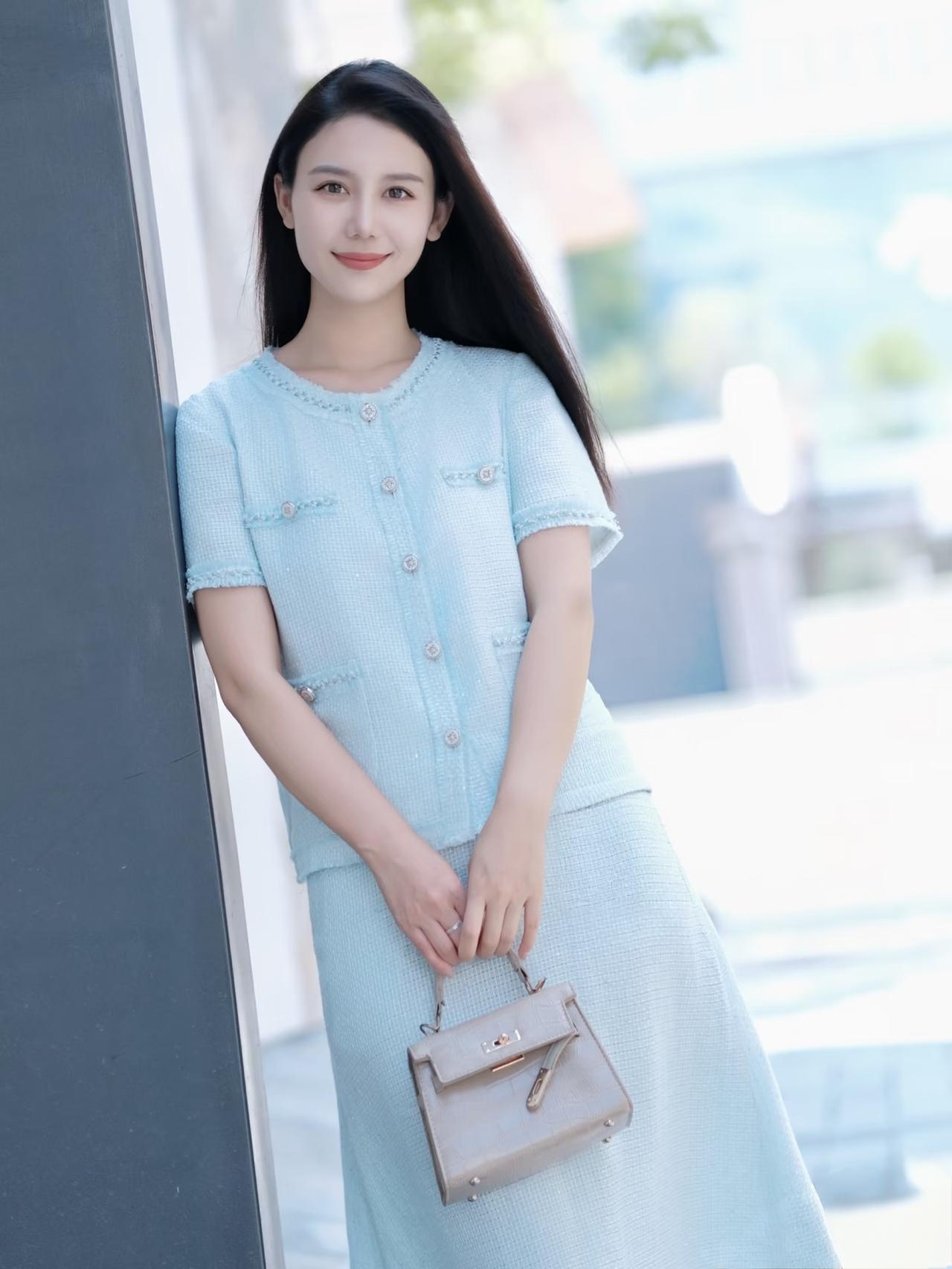 有哪些美女让人过目难忘？