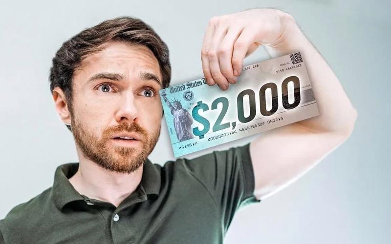 1000万美金买你一条命，你觉得你能躲多久？
说句透底的话：从这笔天价暗花砸下来