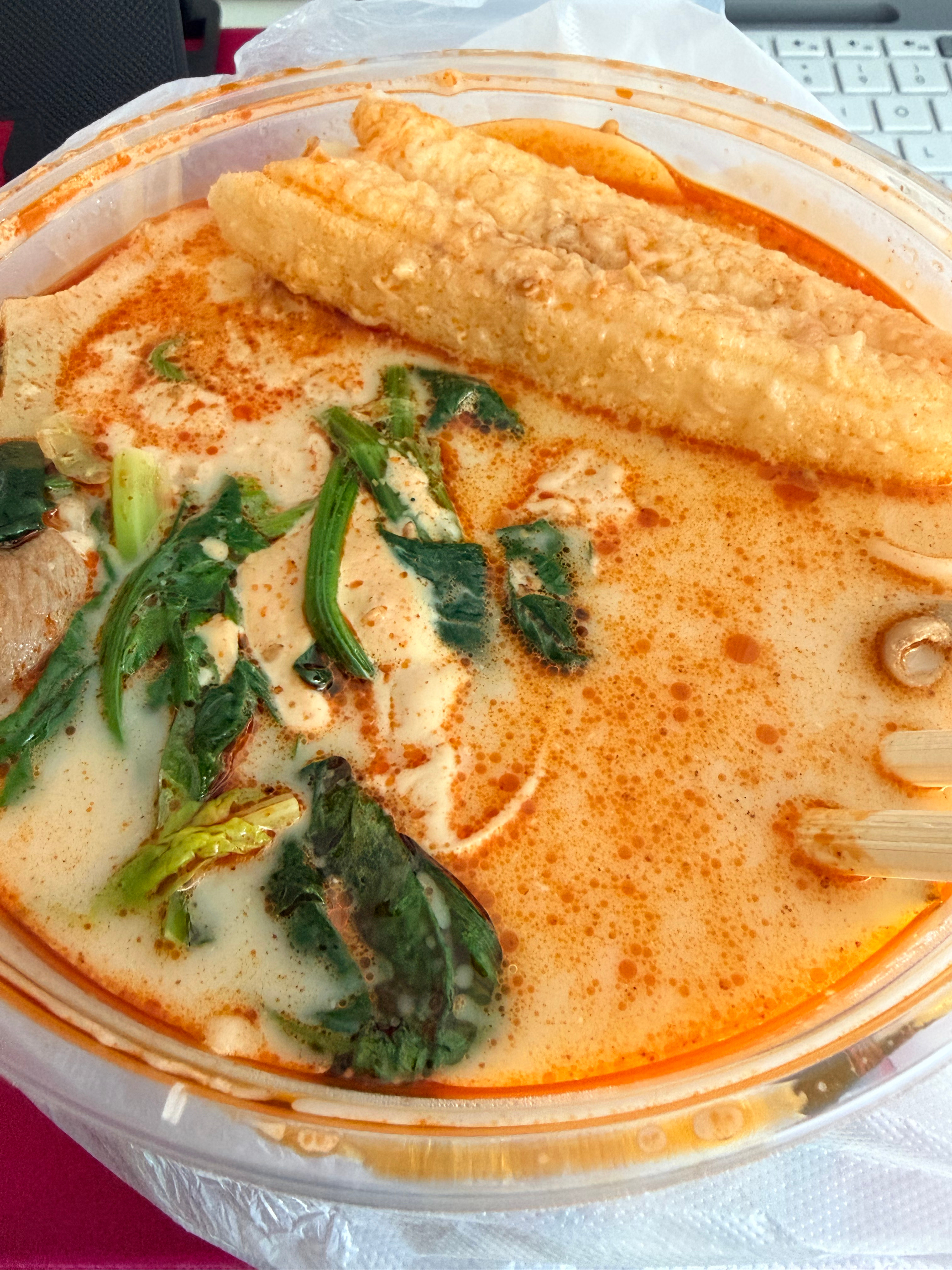 吃了嘛？家人们？ 青岛