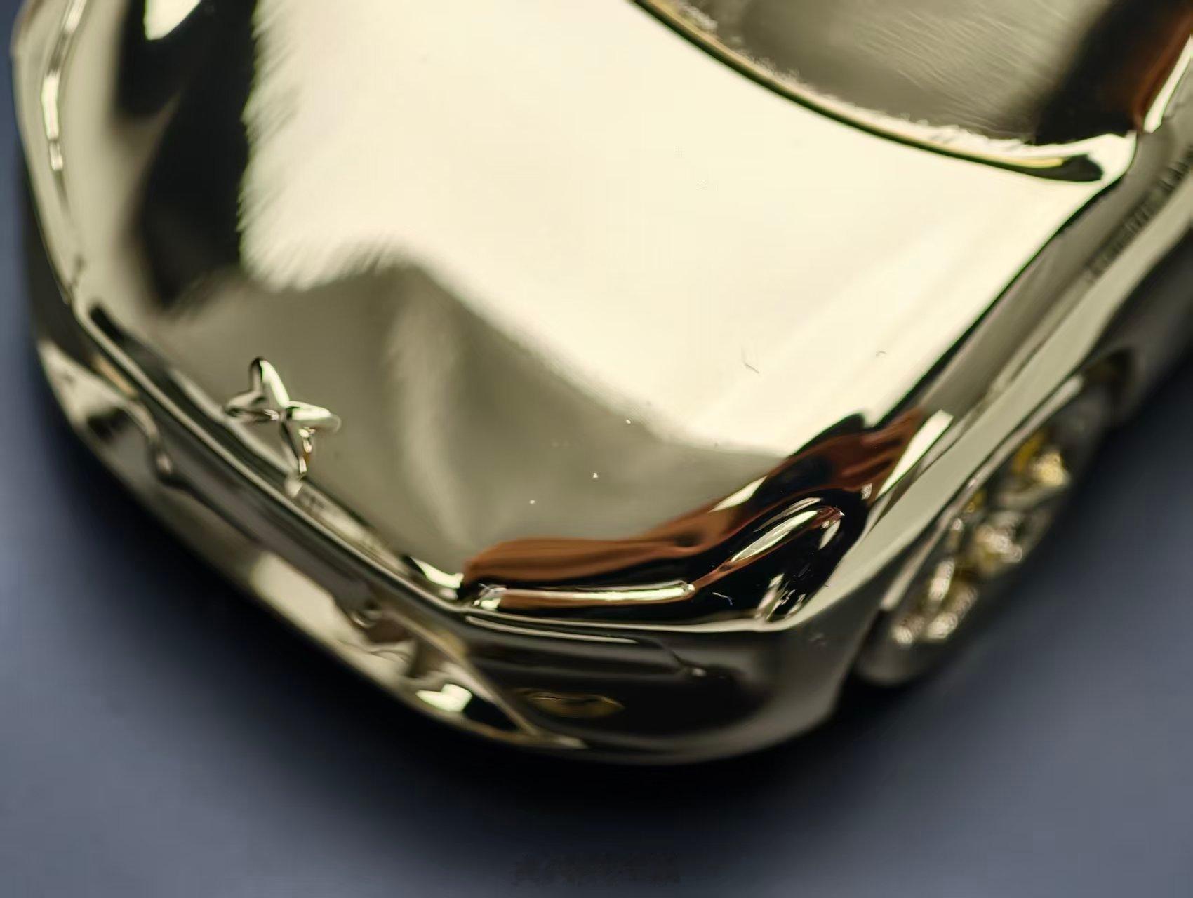 有一说一，周琦买车的眼光还是很不错的，MONA M03交付已经超过了20万辆小鹏