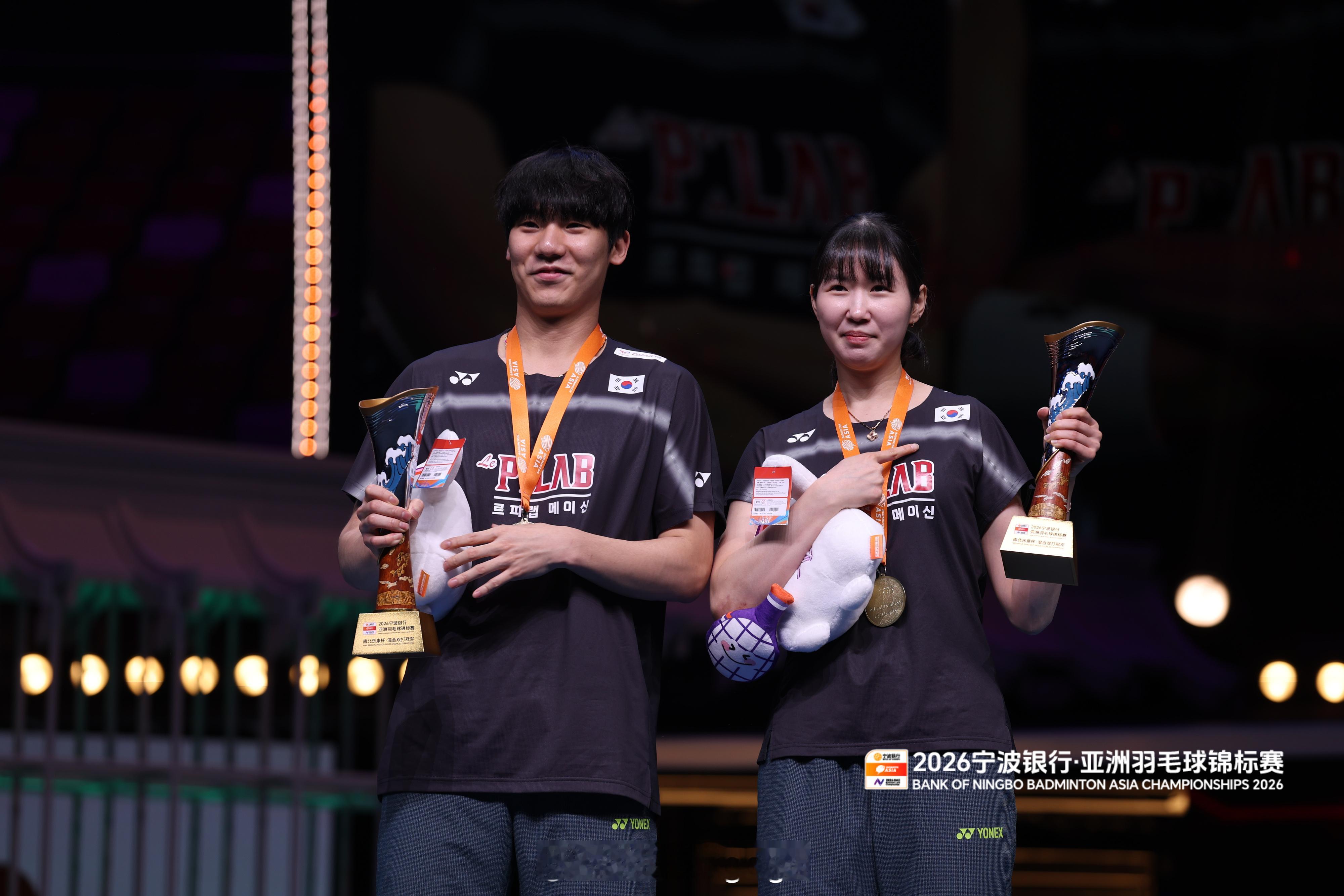 在2026年羽毛球亚锦赛 夺冠后，🇰🇷混双金在贤/张荷贞的世界排名蹿升78位