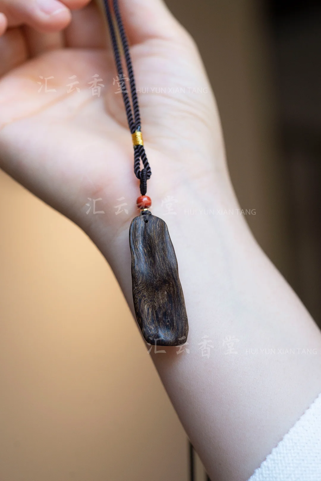 奶奶说：戴扎基拉姆的女生，运气都不会差❤️💰