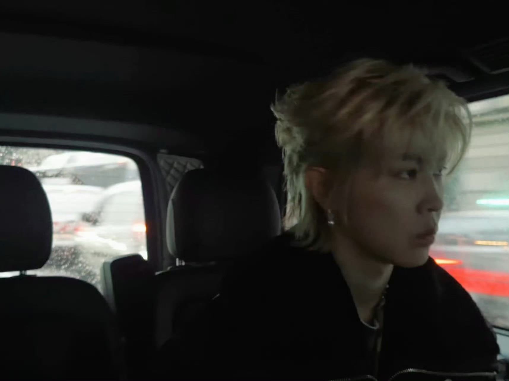 这是染发为了进玩偶吧 