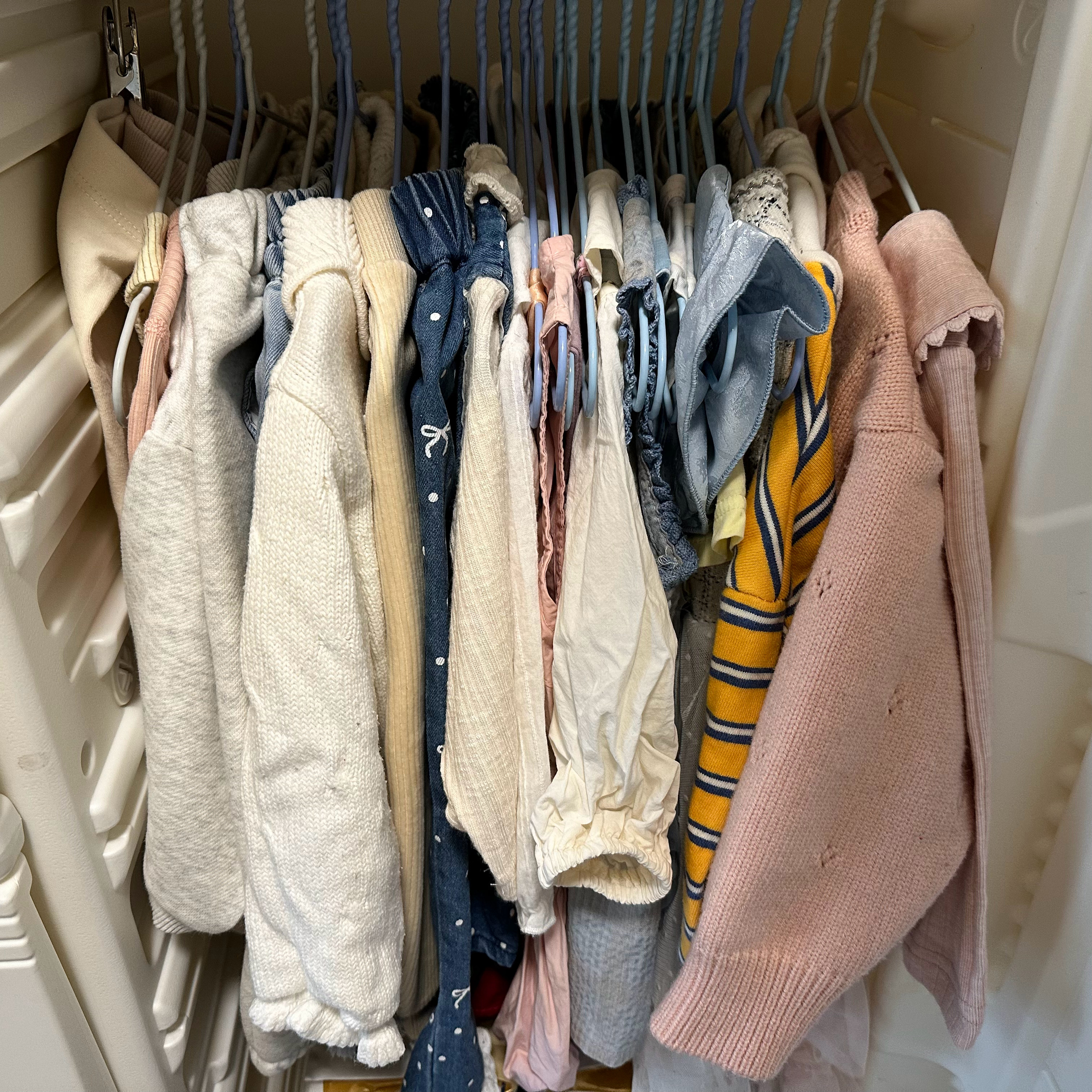 十个月大宝宝的衣橱还只是一部分