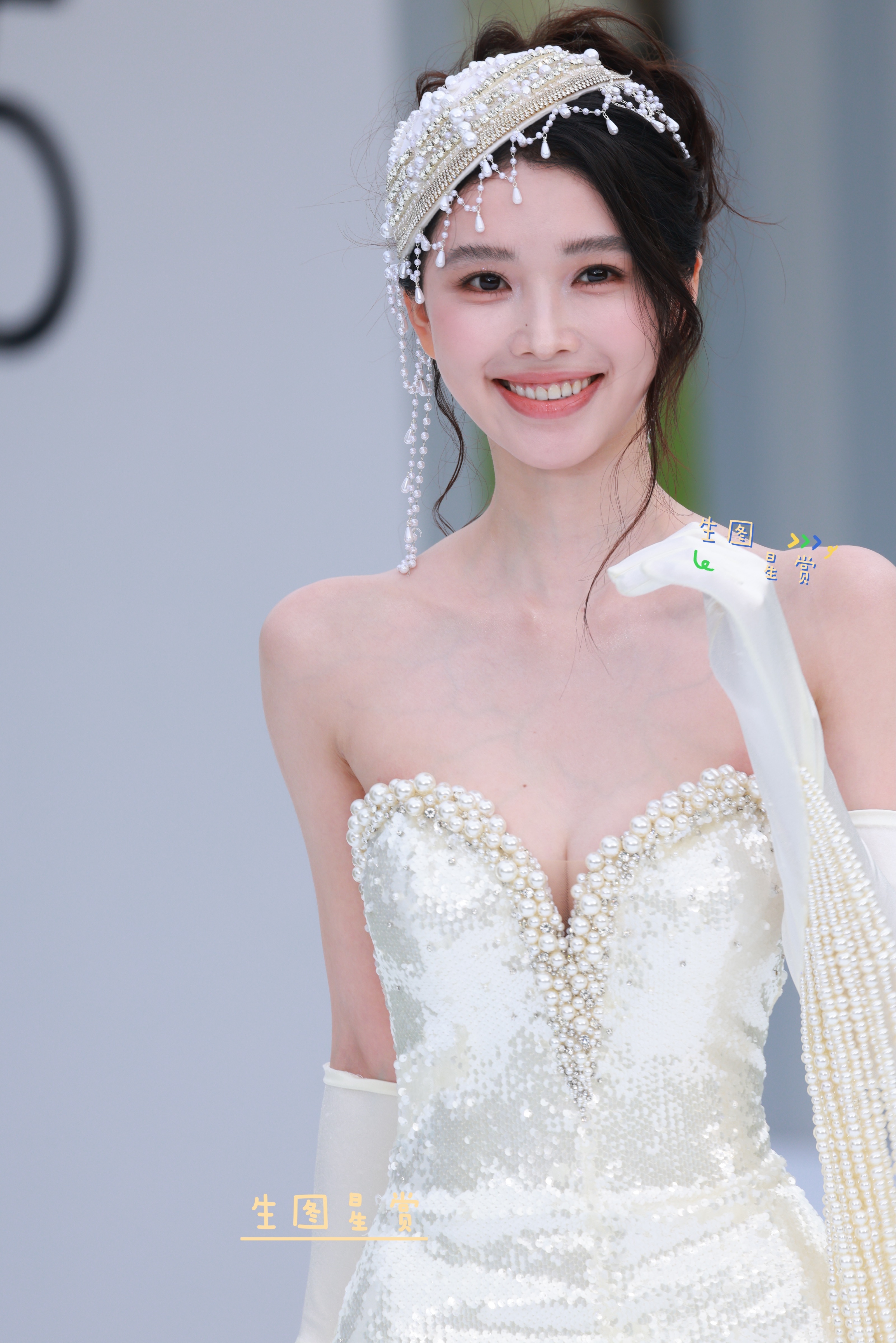 方圆ELLE红毯出图美貌已经沦陷[哇]方圆好美 🧚‍♀️ELLE风尚大典方圆[