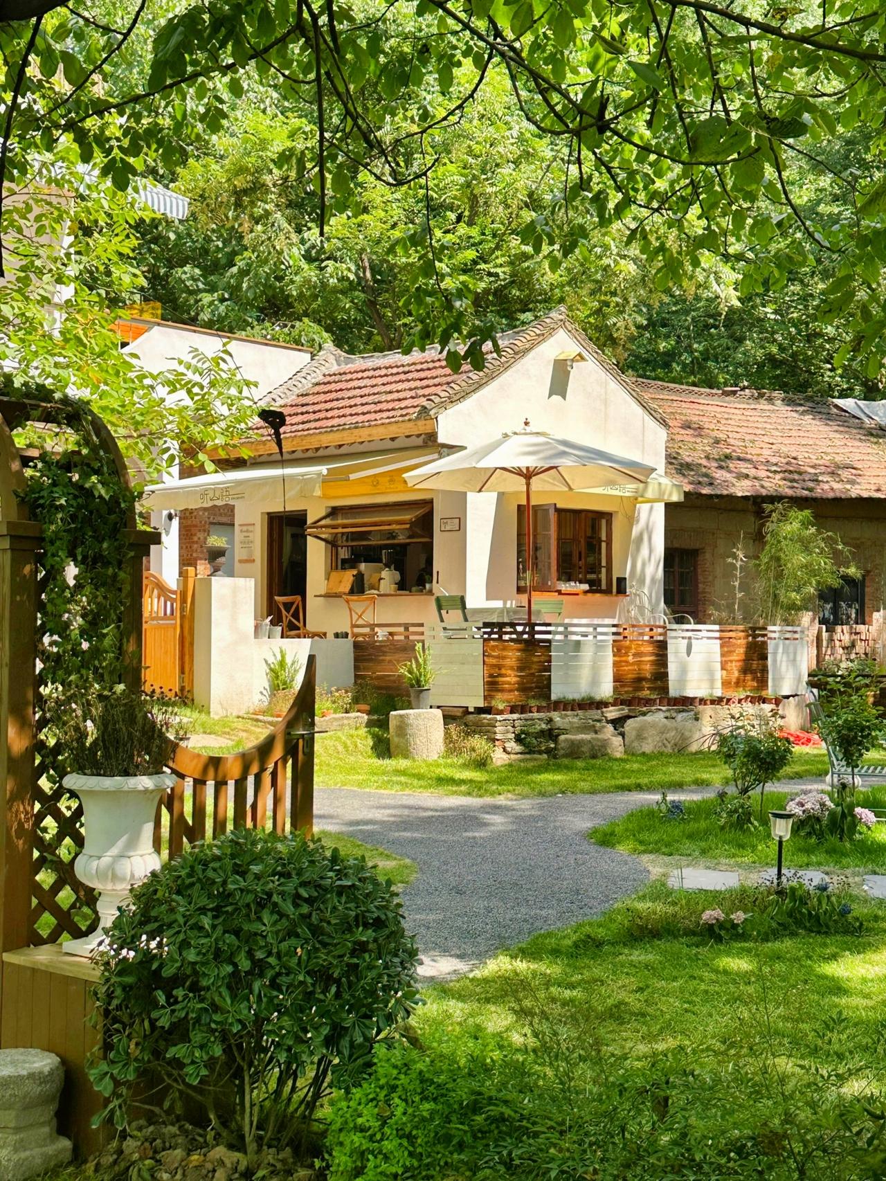 真的在西安❗️一束光照进山林乍现南法小镇👒周末去哪玩