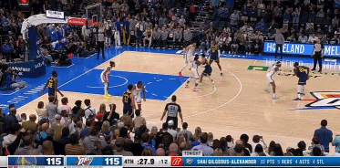 撤步三分，关键球还得看库里！