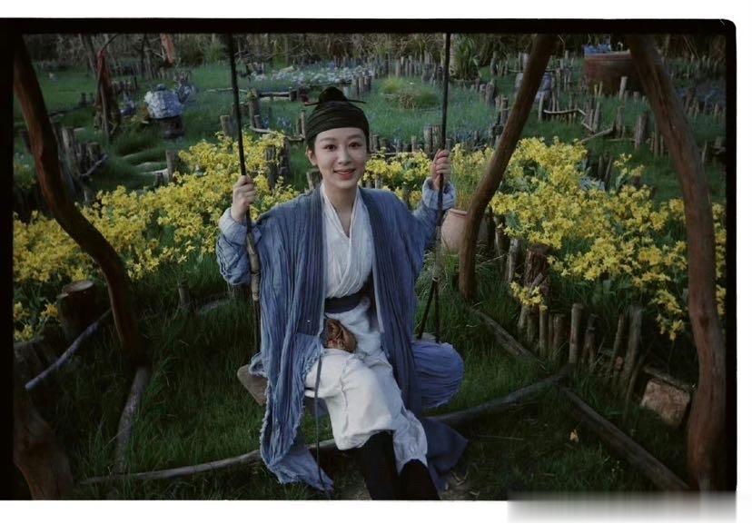 #杨紫[超话]##杨紫小夭# ❤️#杨紫长相思# 生活坏到一定程度就会好起来，因