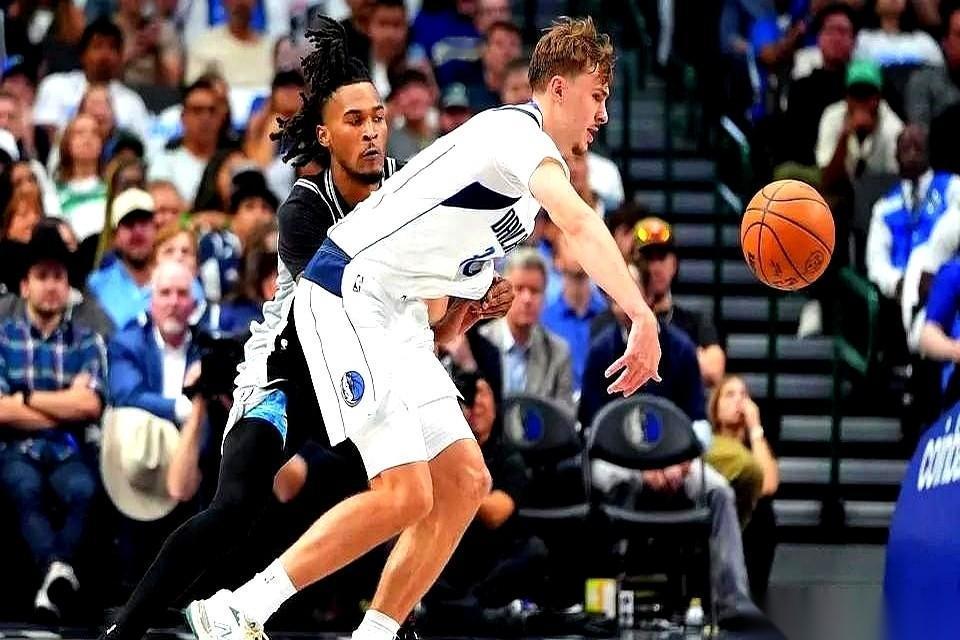 去年打马刺，那是上门送温暖，谁碰上都想在你头上刷个生涯新高。
今年你再试试？
突