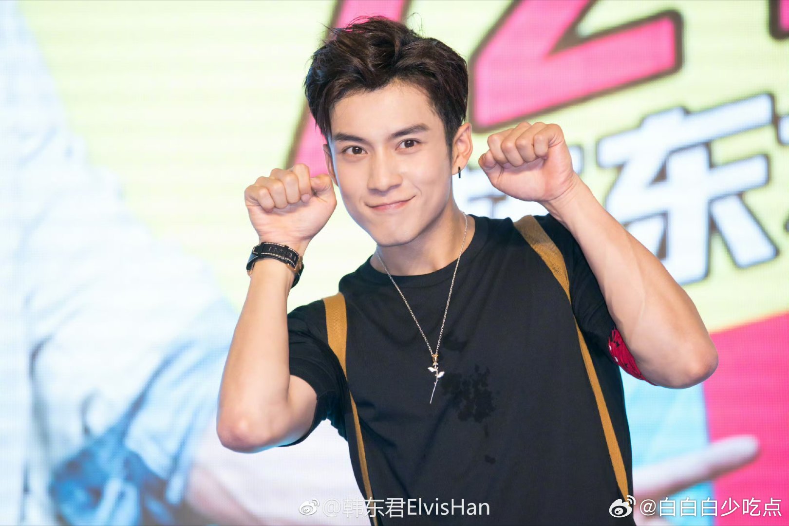 我想这个卖萌兔！。。 