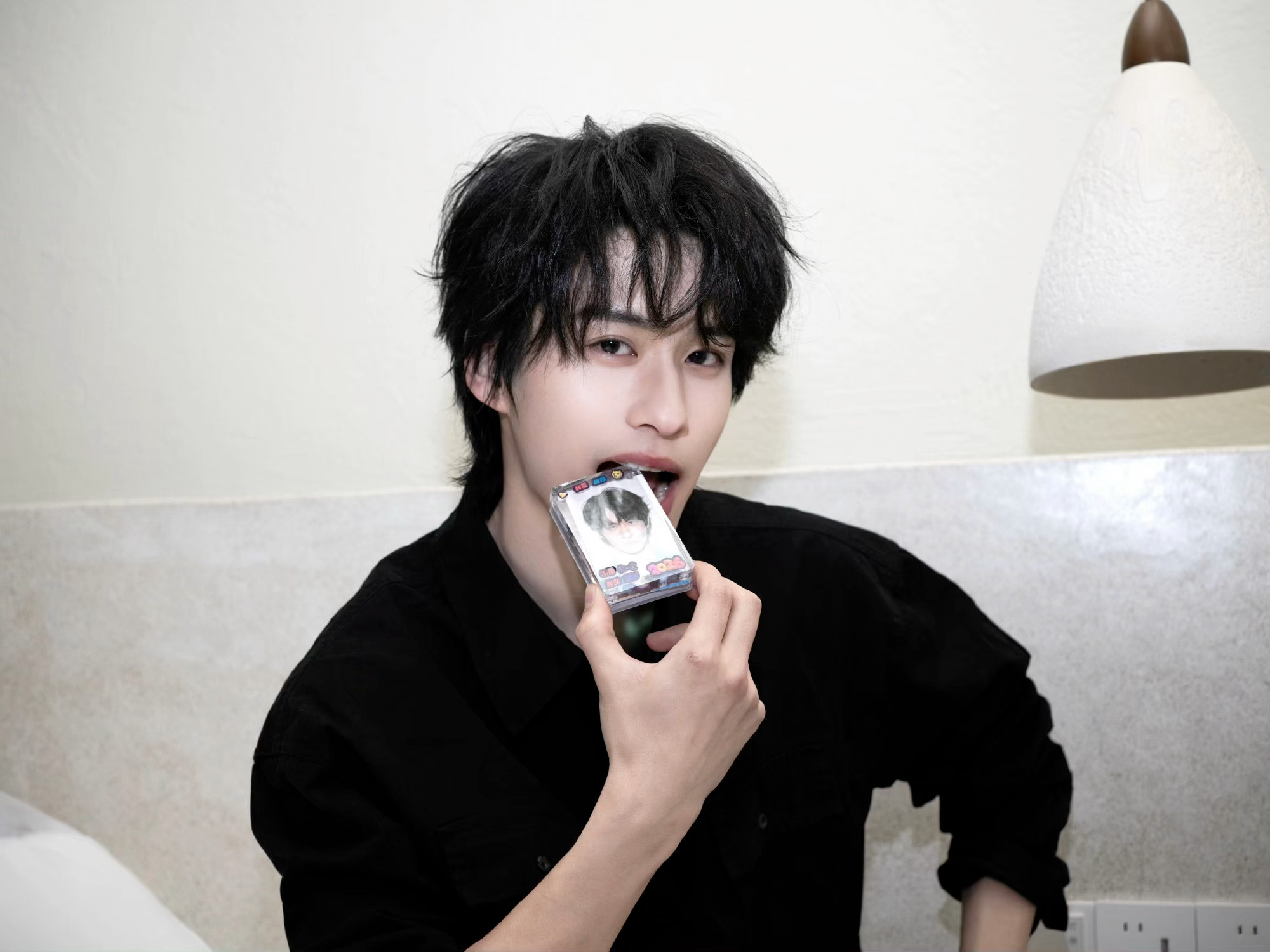 一把撕烂你红秋衣！ 