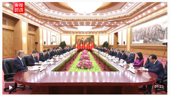 独家视频丨习近平同苏林会谈:愿同越方秉持初心 赓续友谊 团结协作 相互支持