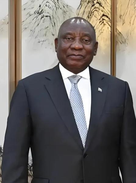 南非这一刀，砍得真狠！中国钢企在非洲彻底“芭比Q”了。就在3月20日，南非国际贸