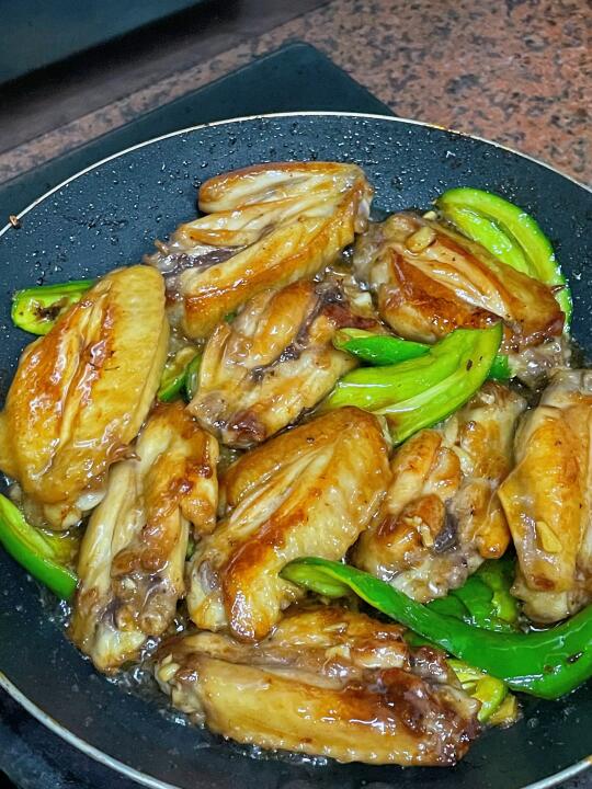 顺德老豆拿手菜‼️好吃到舔手指的蜜汁鸡翅