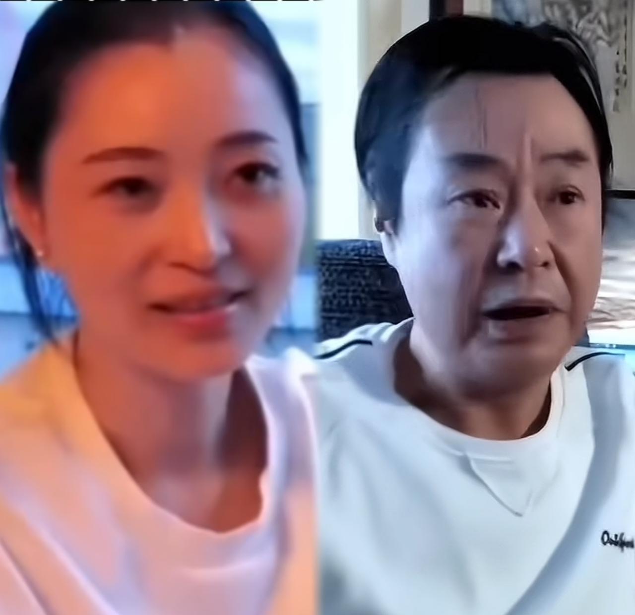 你看过《重返狼群》吗？
那个被人类养大的小狼格林，如今在草原上有了自己的狼群。