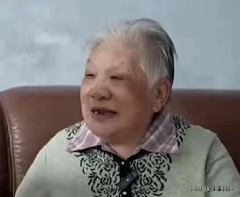 2024年10月23日，对于95岁的闫家琪老人来说，是她95岁生日，而这一天，因