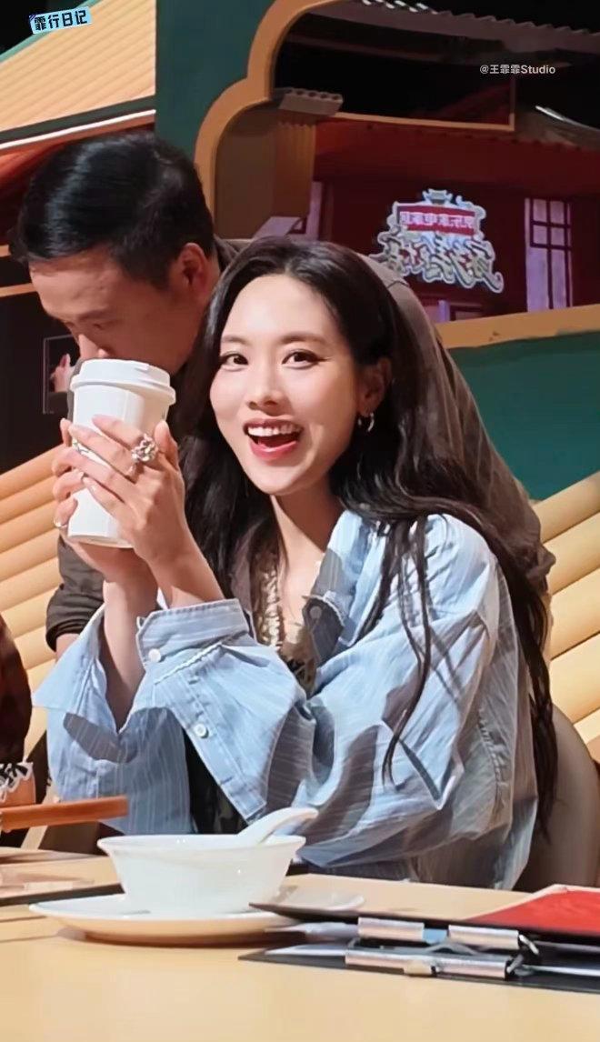 王霏霏孟佳cue曾沛慈孟佳曾沛慈视角看王霏霏家乡美食大赛 王霏霏孟佳突然cue曾