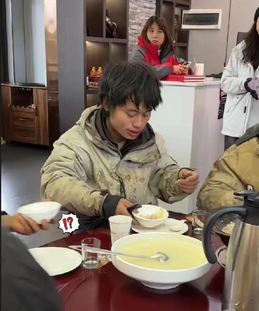 谁懂啊！
七星山荒野41天炼狱级生存后，
林北的操作直接把我笑不活了。
 
别人