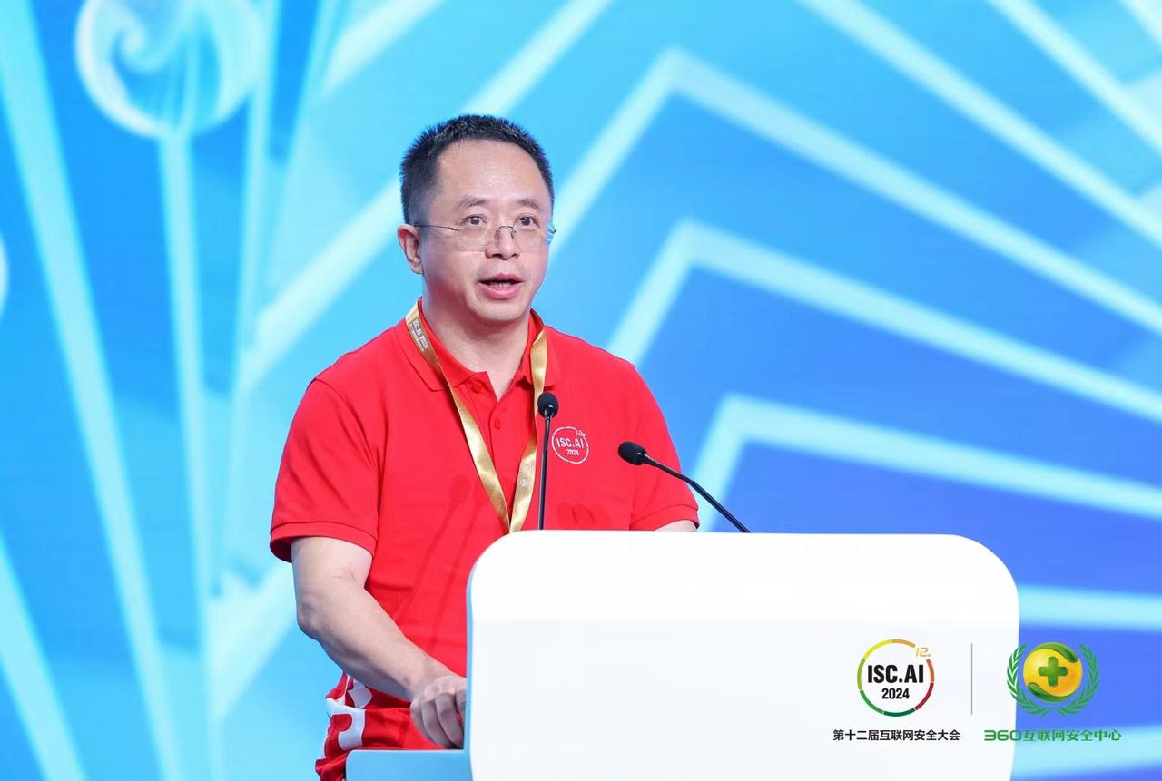 周鸿祎：在网络安全方面，360十年投入近300亿，所以360形成比较奇葩的商业模
