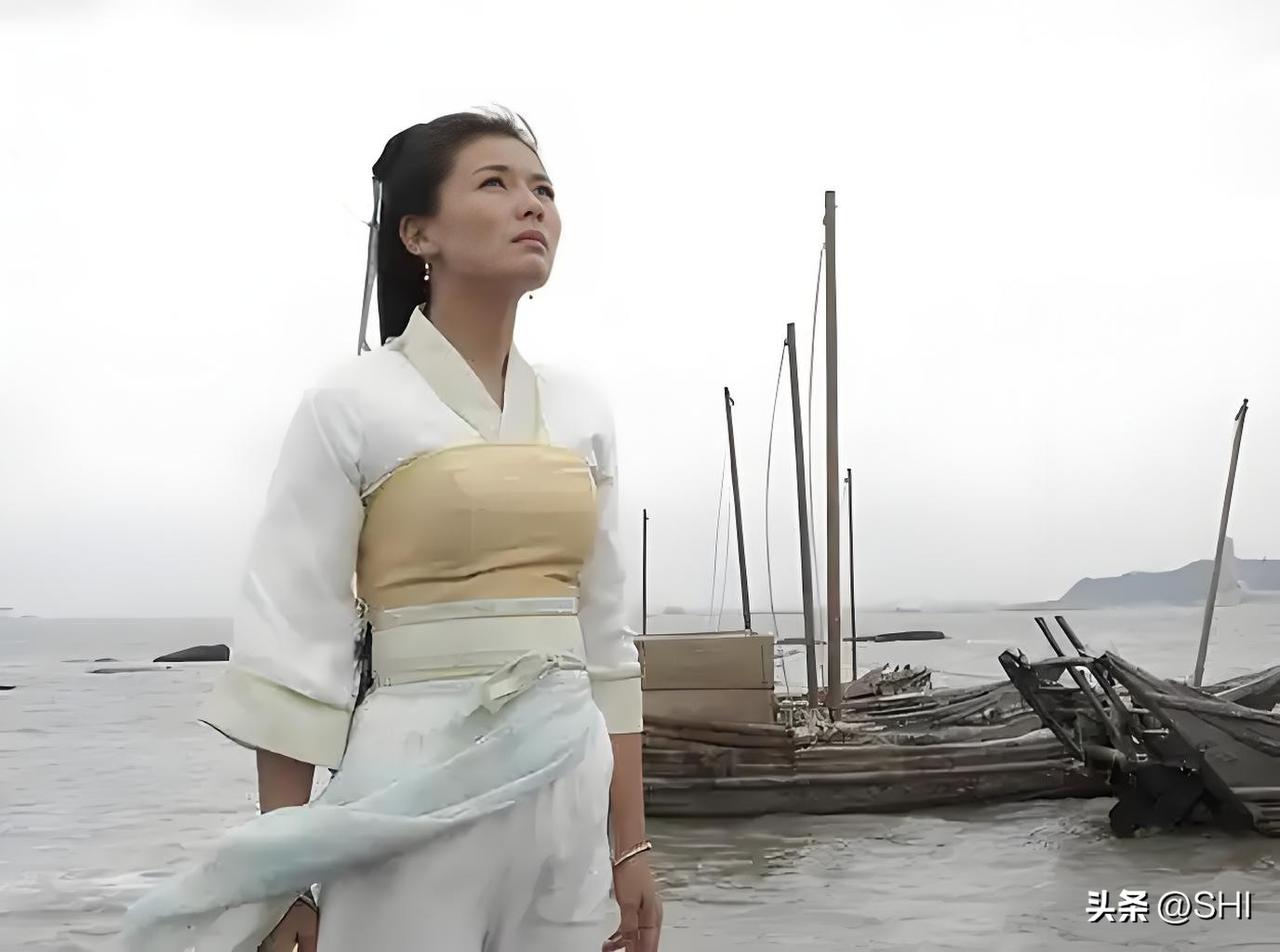 在《妈祖》中，刘涛的“林默娘”，十套服装造型，你认为哪套好看些？