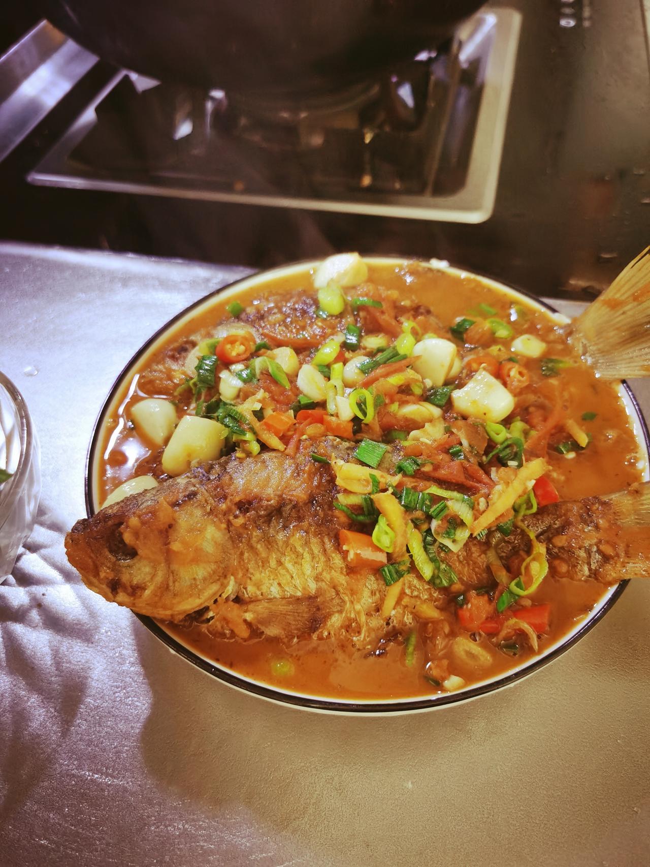 好久没自己动手下厨生疏了，以前都是我丈母娘给我们做饭。最近带她去做了个白内障手术