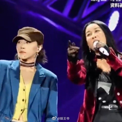 曝窦靖童平时叫那英阿姨窦靖童婴儿时期叫那英老那 窦靖童叫那英老师遭反问 