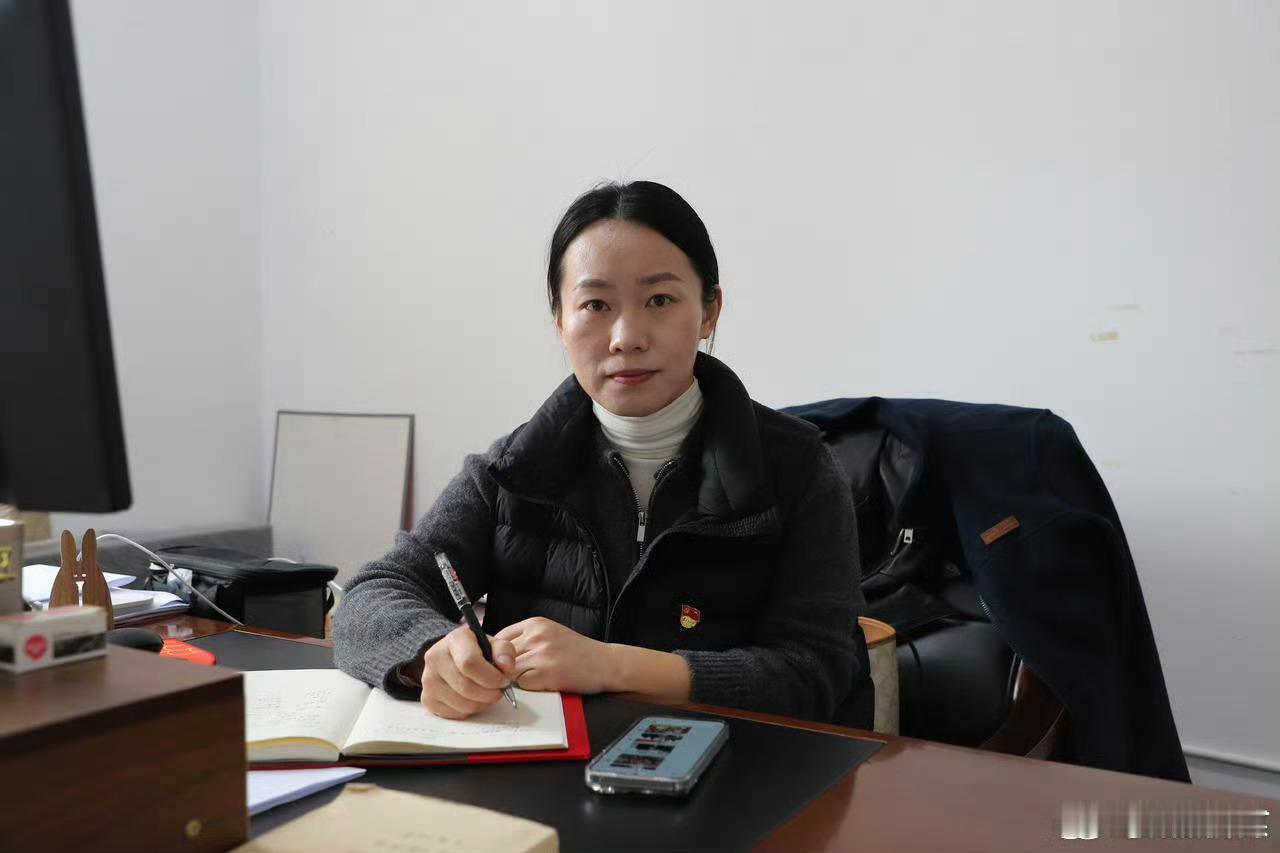 台州椒江最美社区工作者用行动让居民更幸福扎根社区十余载，筑牢消防安全防线，暖心守