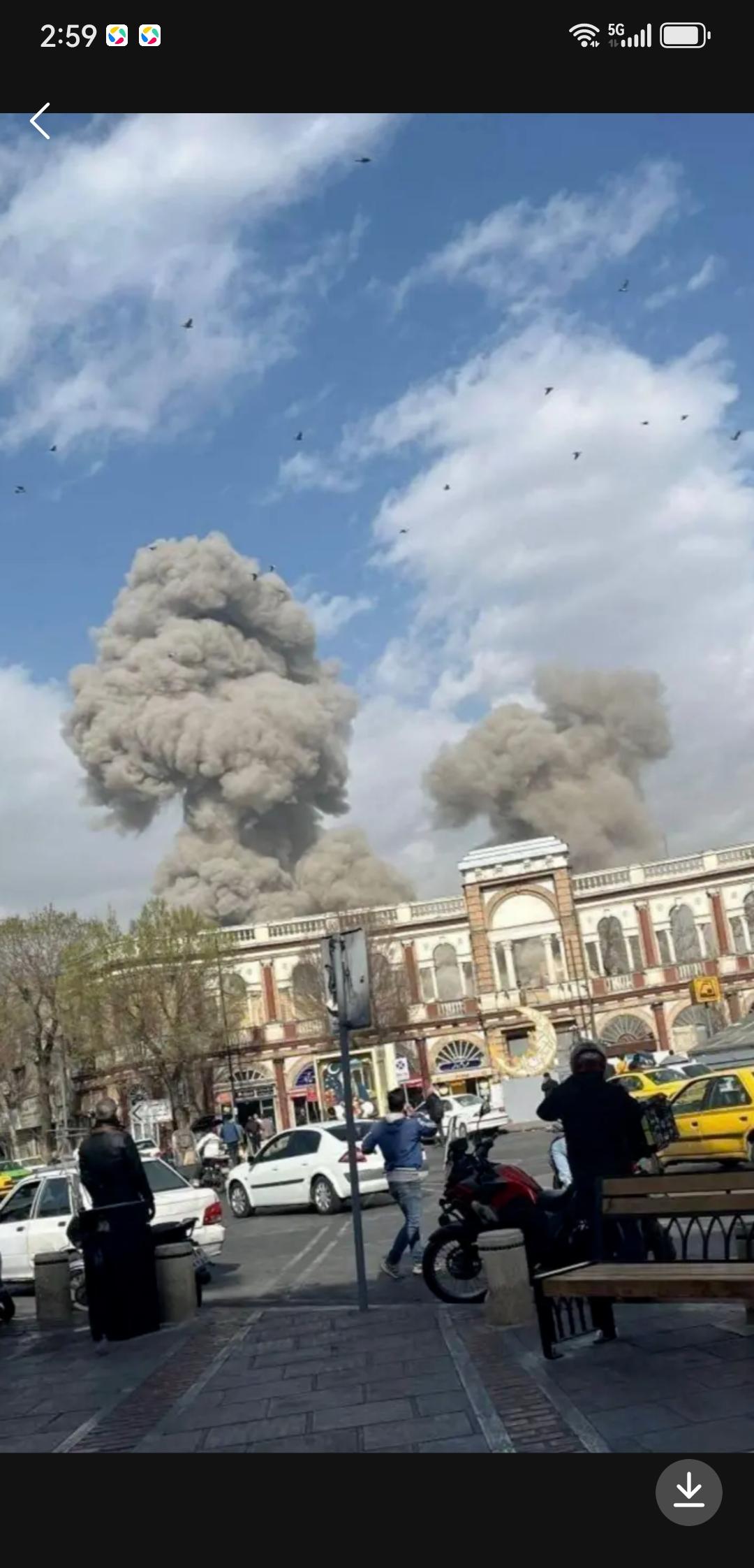 假如以色列向伊朗发射核弹。以色列在承受不住伊朗导弹打击的情况下，向伊朗发射核弹的