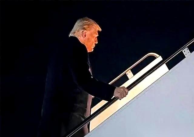 我跟你说个今年最骚的操作，听完你都得佩服这脑子是怎么长的。
老美那边松口了，说可