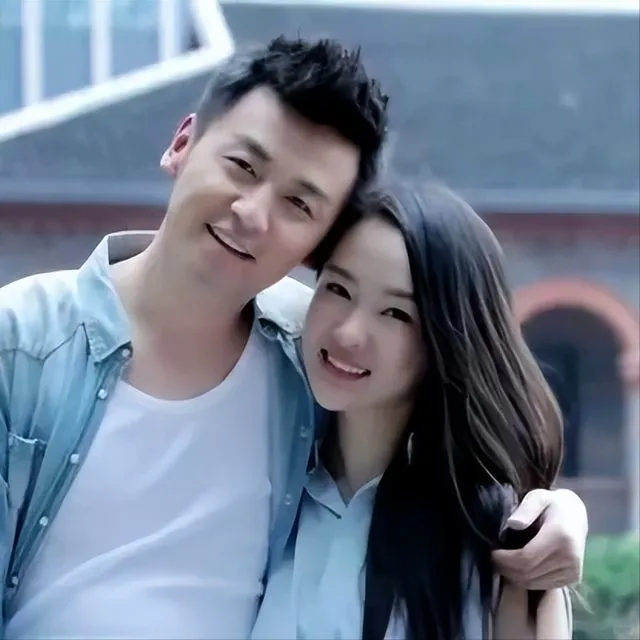 雷佳音18年无绯闻！网友直呼：这谁能不专情