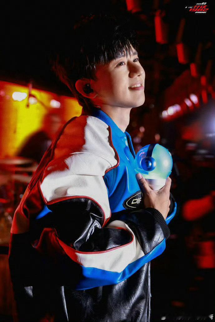 张杰的歌听不够啊！辛苦杰哥加加班了！ 