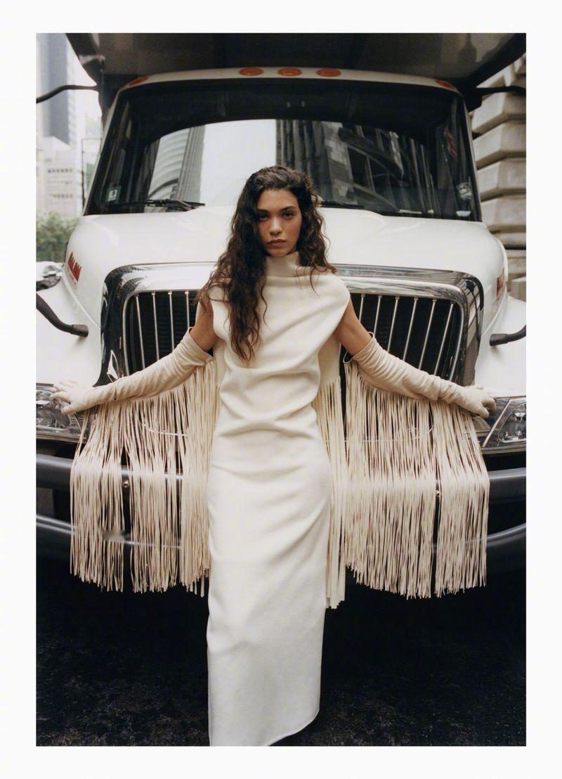 【杂志大片】Vogue Polska December 2025  波兰版十二月