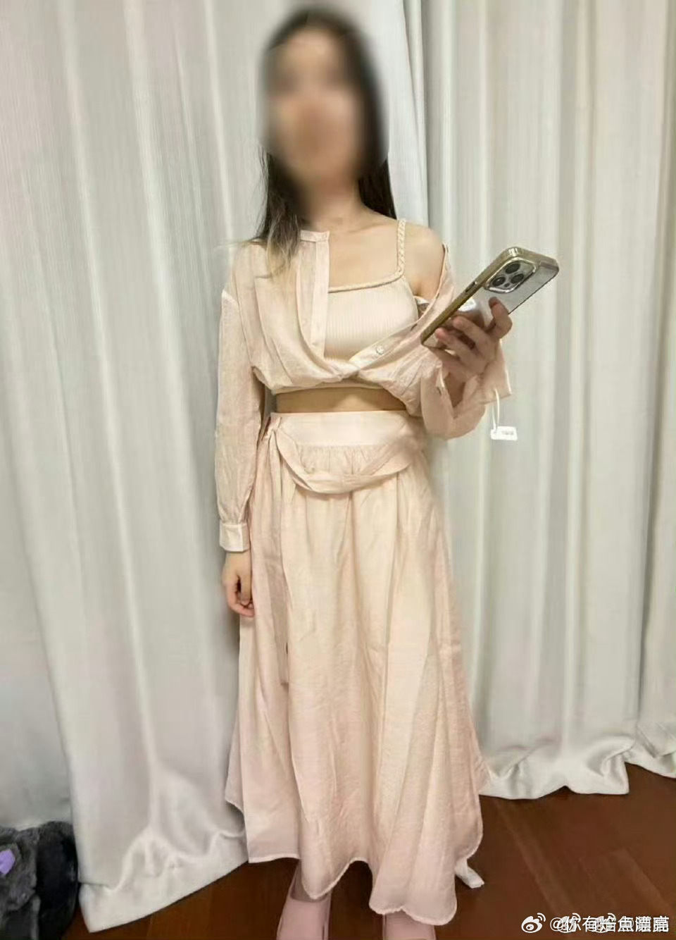 难怪现在女装退货率高[二哈] ​ ​​​