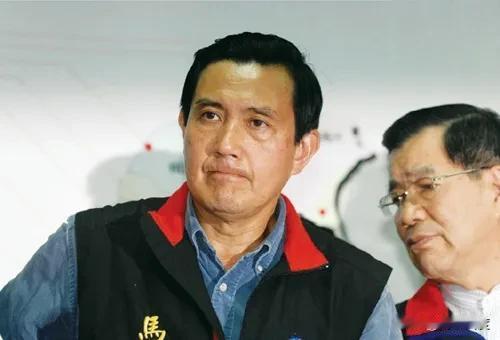 马英九缺席选情之夜，对侯友宜绝对是硬伤，国民党不必随绿营起舞！如马英九最后不宣而
