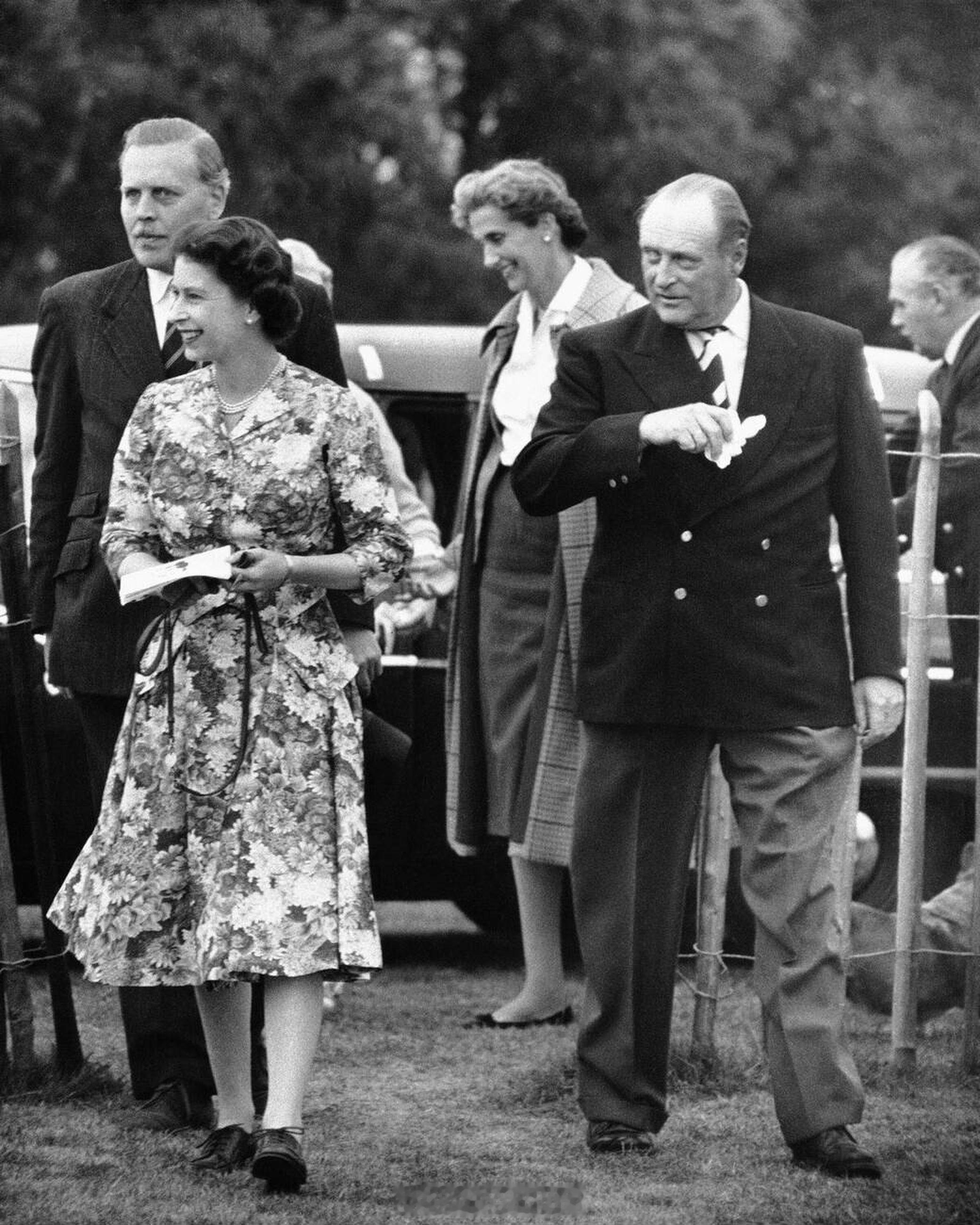 英国王室  3️⃣5️⃣年前的今天1991年1月17日，挪威的奥拉夫五世国王在挪