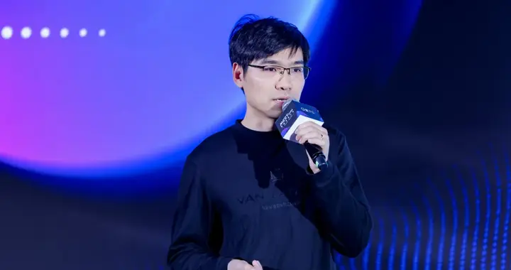 國產AI芯片看兩個指標：模型覆蓋+集群規模能力 | 百度智能云王雁鵬