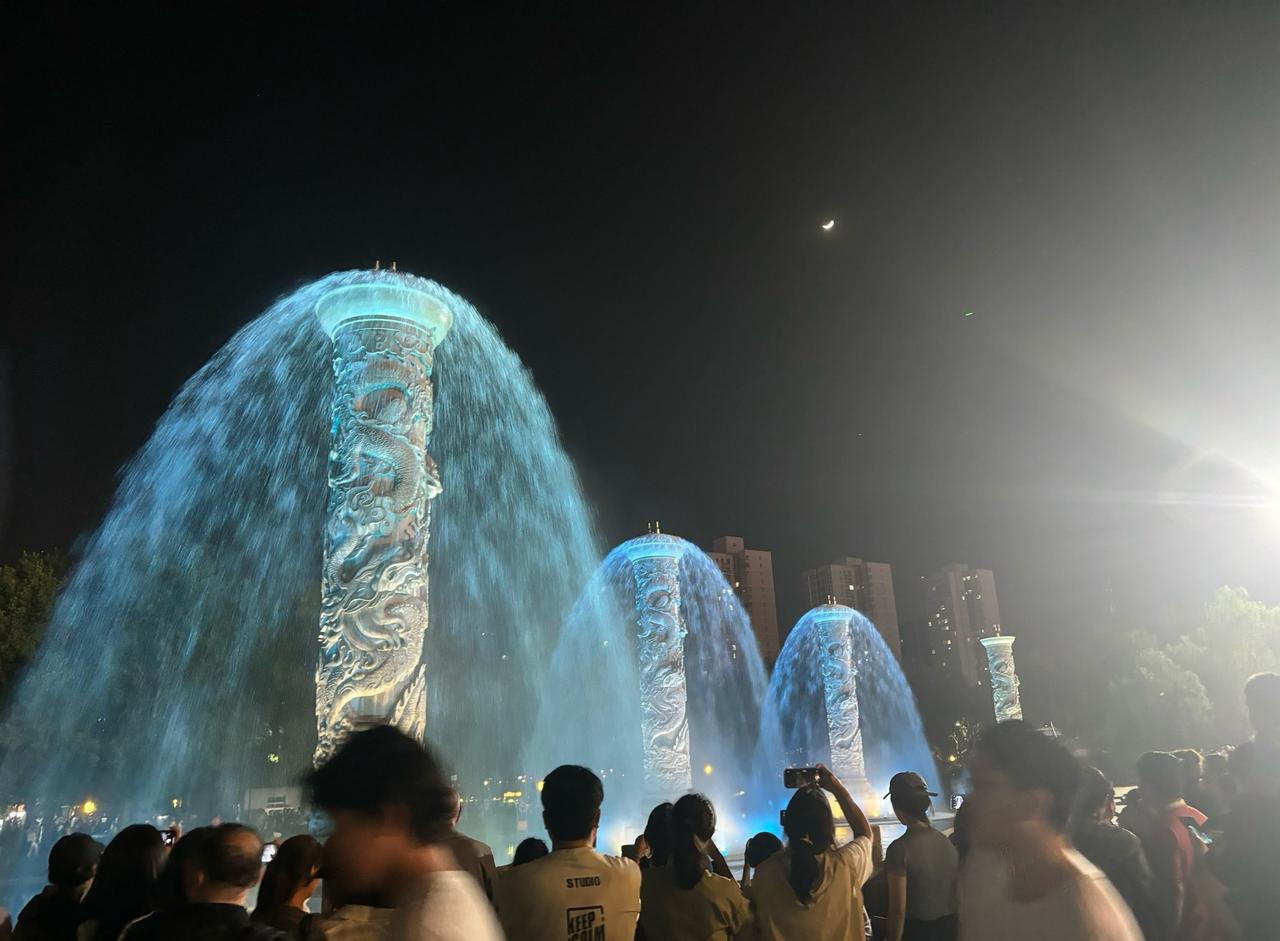 0元玩转这座城音乐喷泉灯光秀 无人机表演 烟火向星辰所愿皆成真