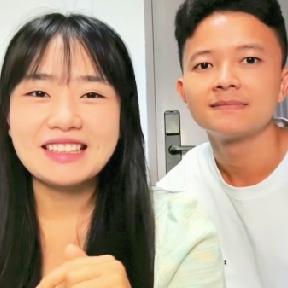 何小林离开了家乡，又去广州打螺丝了。小梅她们到了广州以后，先是在大嫂的公寓里住的