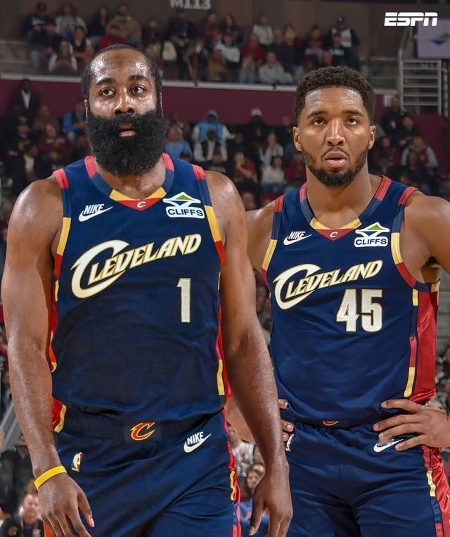 一场无征兆，各方满意交易达成！哈登1换2加盟骑士冲冠

快船已与骑士达成交易：3