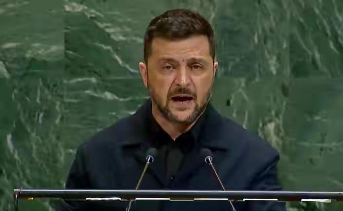 泽连斯基发言仅一天，乌全境停电，俄军不宣而战，基辅乱成一锅粥