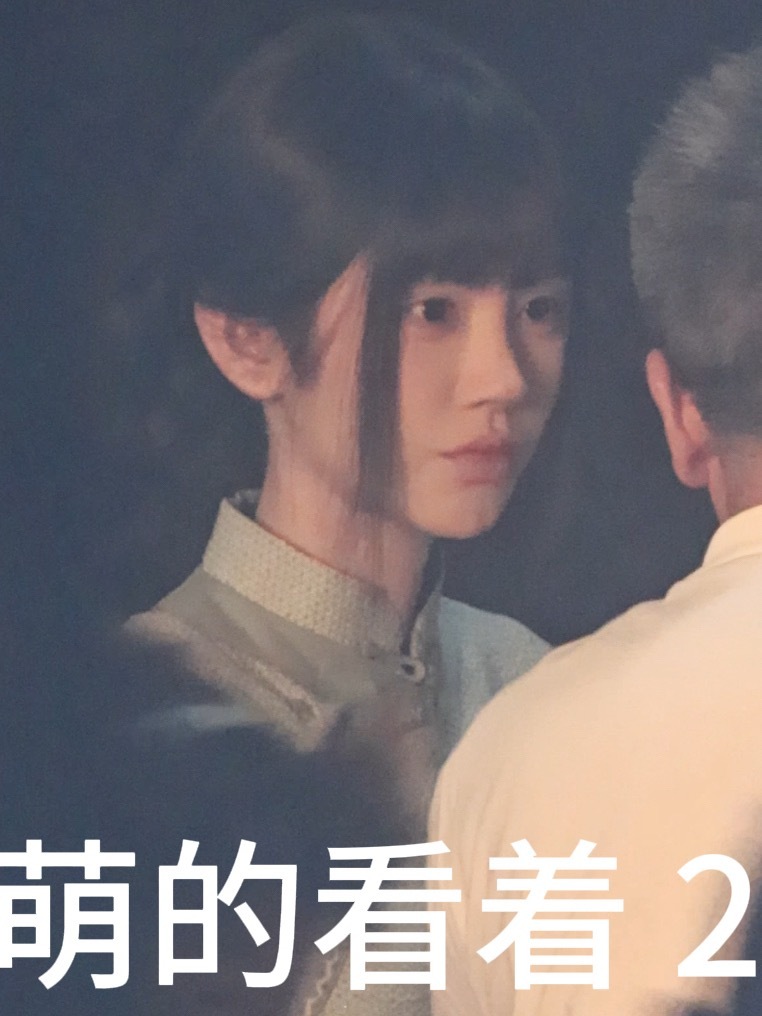 鞠婧祎苏绿夏鞠婧祎万花世界﻿ 想小猪事了 
