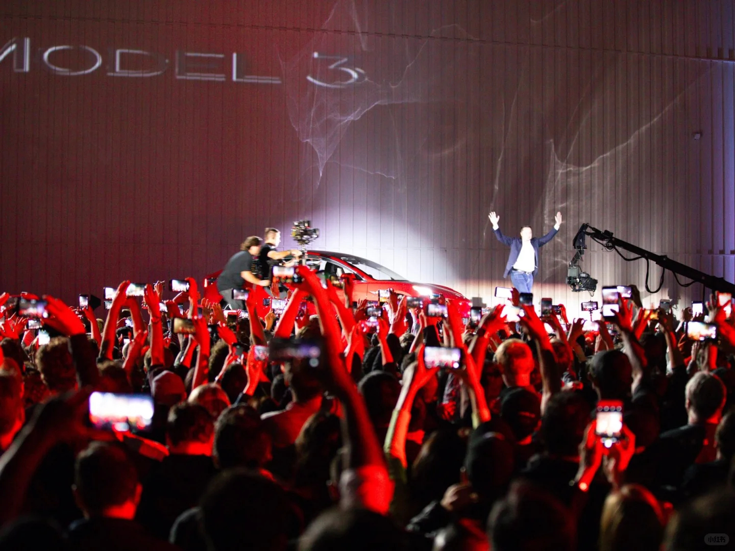 都是新能源车差距怎么就那么大呢2016年4月1日特斯拉model 3发布了今天是