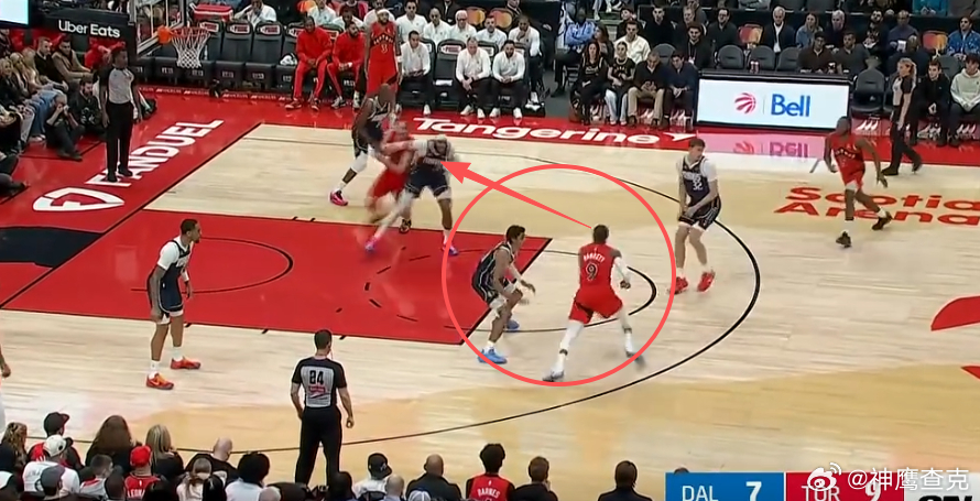 超高效爆砍31+6助猛龙30分大胜！解析巴雷特vs独行侠进攻表现12345巴雷特